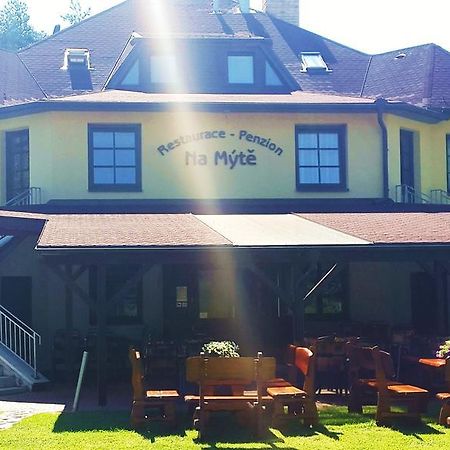 Penzion - Restaurace Na Myte Sezimovo Usti Dış mekan fotoğraf