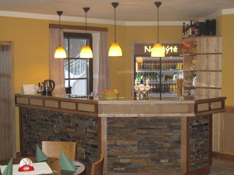 Penzion - Restaurace Na Myte Sezimovo Usti Dış mekan fotoğraf